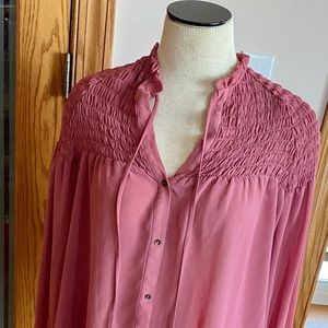 Woman’s blouse